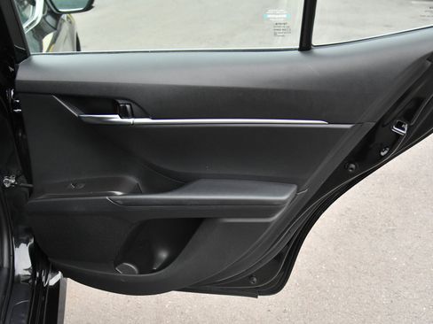 Used 2024 Toyota Camry LE image 36