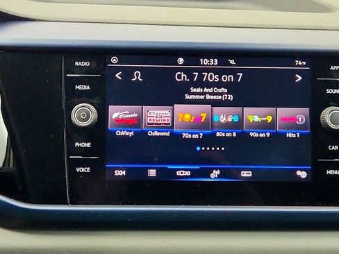 Used 2023 Volkswagen Taos SE w/ Panoramic Sunroof Package image 19