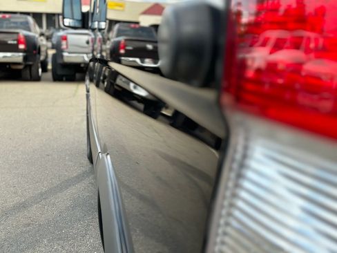 Used 2014 Mercedes-Benz Sprinter 2500 image 14