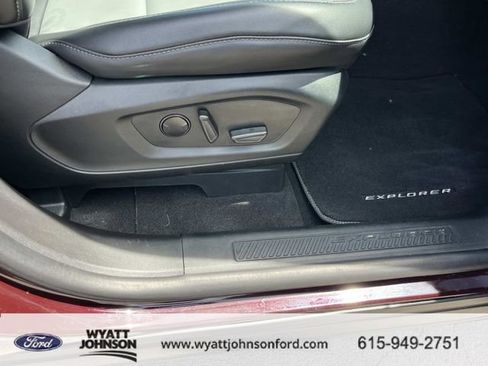 Certified 2023 Ford Explorer XLT w/ Equipment Group 202A AWD/4WD image 25