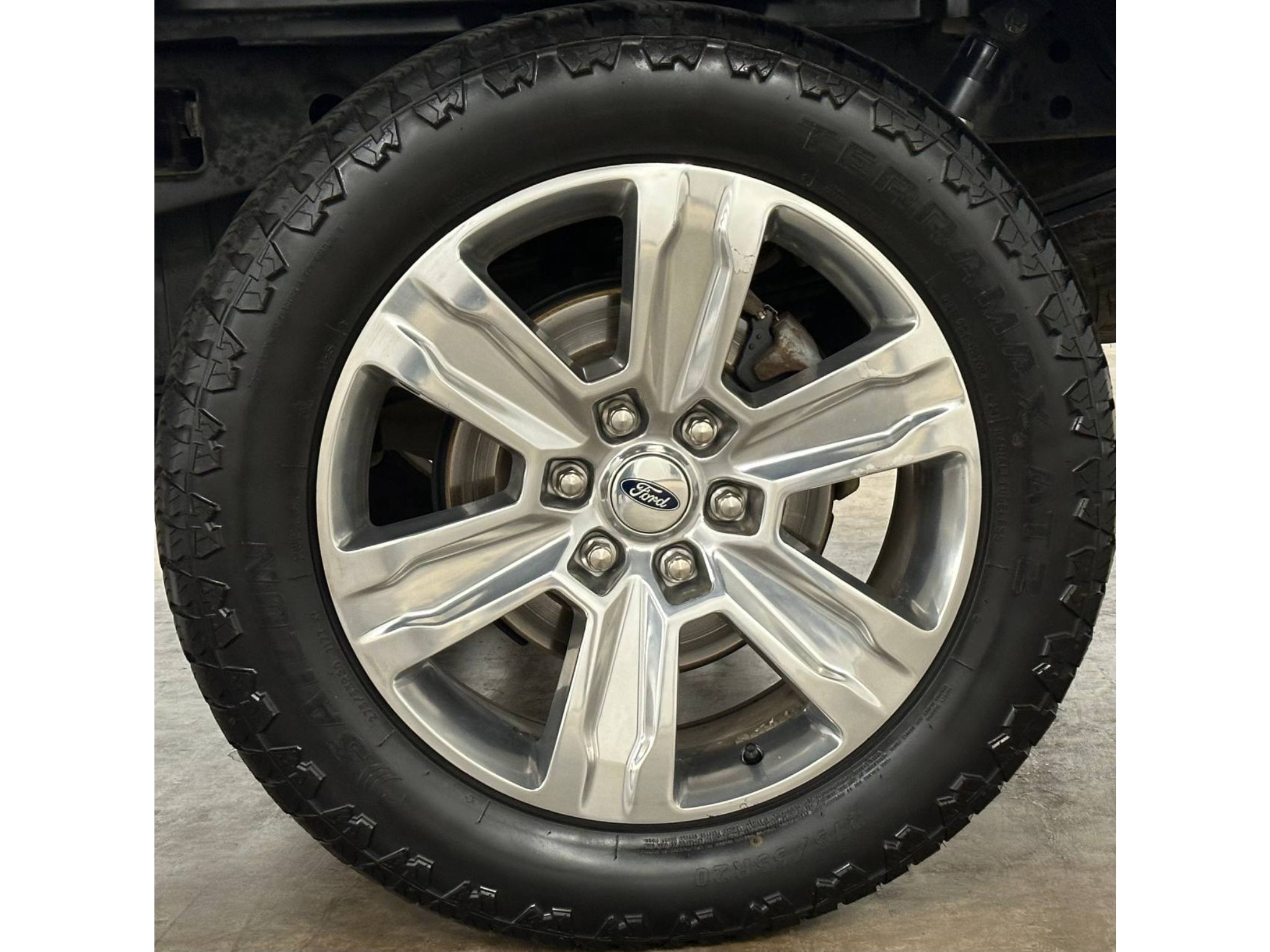 Used 2020 Ford F150 Platinum w/ Equipment Group 701A Luxury AWD/4WD image 11