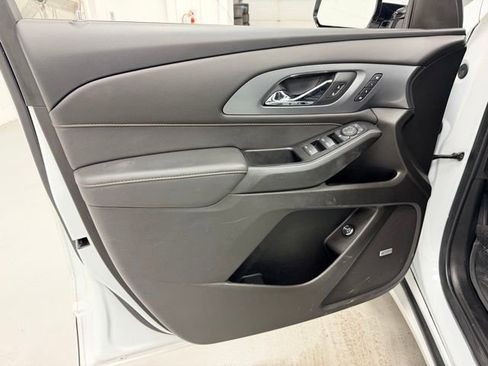 Certified 2019 Chevrolet Traverse Premier w/ LPO, Floor Liner Package image 22