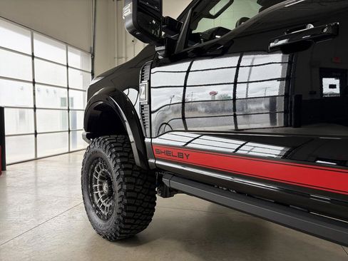 New 2026 Ford F250 Lariat w/ Black Appearance Package AWD/4WD image 17