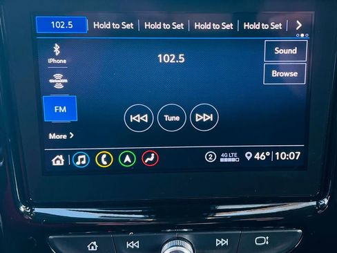 Used 2021 Chevrolet Traverse LT w/ LT Premium Package image 14