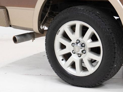 Used 2012 Ford F150 King Ranch w/ Off Road Pkg AWD/4WD image 72