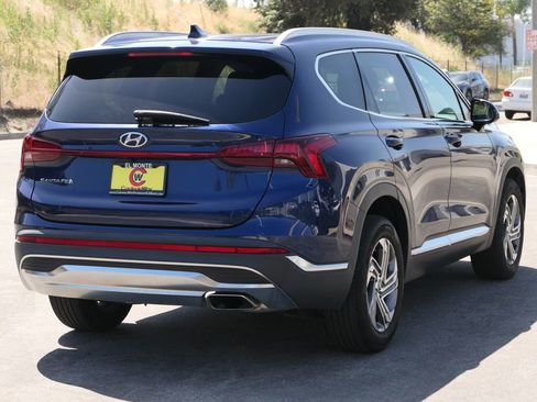 Certified 2022 Hyundai Santa Fe SEL FWD image 2