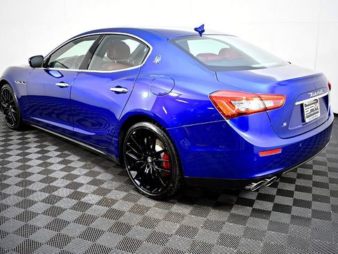 Used 2017 Maserati Ghibli S image 12