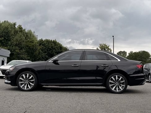 Used 2022 Audi A4 2.0T Premium w/ Convenience Package AWD/4WD image 2