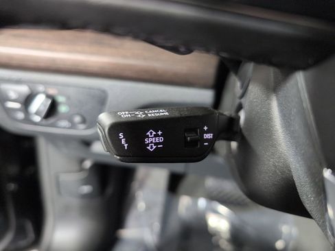 Certified 2025 Audi Q5 2.0T Premium Plus w/ Premium Plus Package image 15