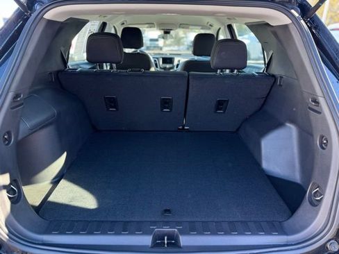 Used 2024 Chevrolet Equinox LS image 9