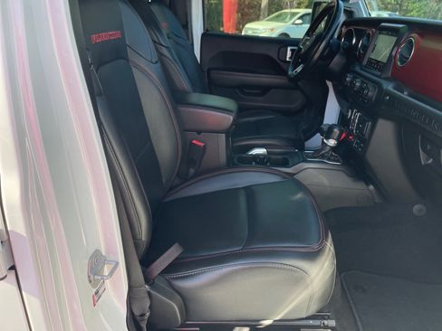 Used 2020 Jeep Wrangler Unlimited Rubicon image 19
