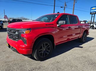 New 2026 Chevrolet Silverado 1500 Custom w/ LPO, Dark Essentials Package AWD/4WD video 1