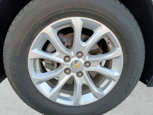 Used 2019 Chevrolet Equinox LT FWD image 23