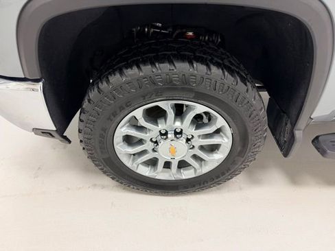 Certified 2024 Chevrolet Silverado 2500 LTZ w/ LTZ Premium Package image 18