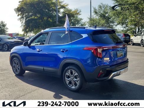 Certified 2024 Kia Seltos S FWD image 4