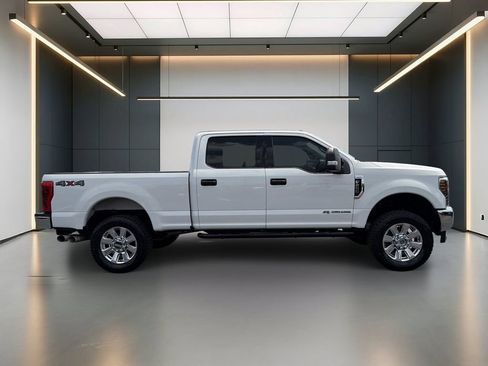 Used 2019 Ford F250 XLT AWD/4WD image 7