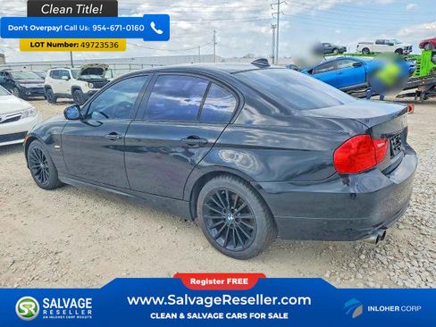 Used 2011 BMW 328i xDrive Sedan image 3