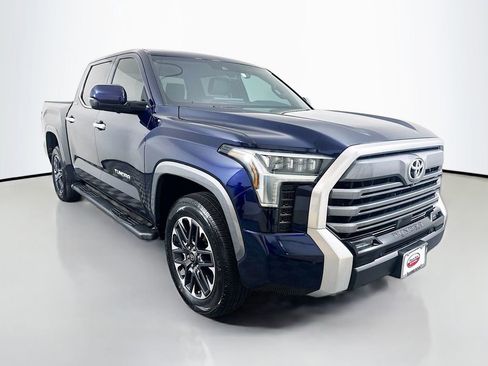 Used 2025 Toyota Tundra Limited image 3