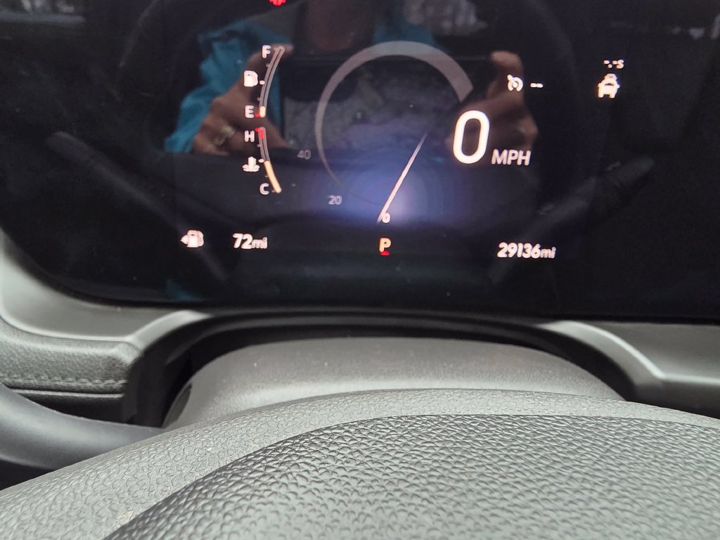 Used 2025 Buick Encore GX Preferred w/ Comfort Package FWD image 35