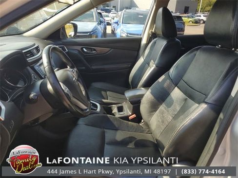 Used 2016 Nissan Rogue SL image 10