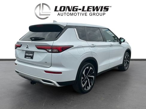 Used 2023 Mitsubishi Outlander SE FWD image 7