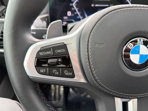 Certified 2026 BMW X5 M60i image 32