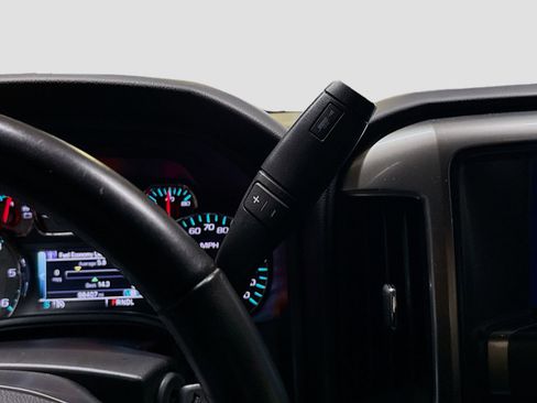 Used 2018 Chevrolet Silverado 1500 LT w/ All Star Edition RWD image 20