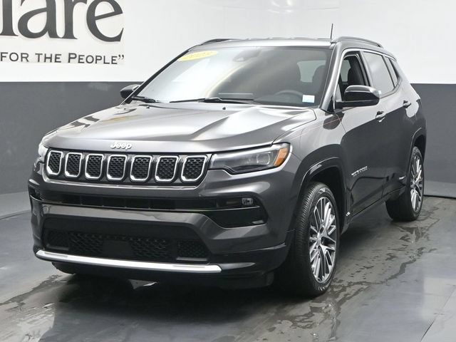 Used 2023 Jeep Compass Limited w/ Elite Group AWD/4WD image 7
