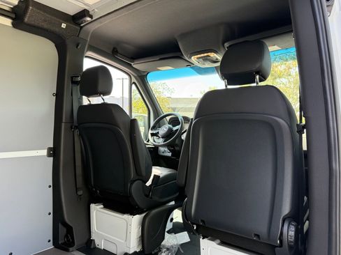 New 2026 Mercedes-Benz Sprinter 2500 image 16