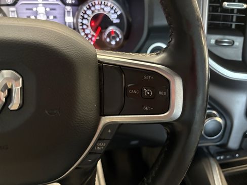 Used 2019 RAM 1500 Big Horn RWD image 23