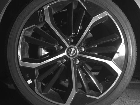 Used 2025 Nissan Altima 2.5 SR FWD image 15