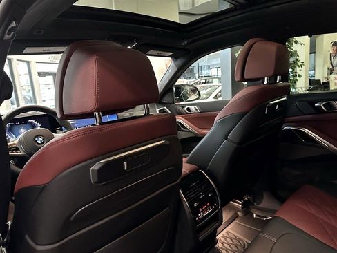 Used 2024 BMW X6 M60i w/ Dynamic Handling Package image 50