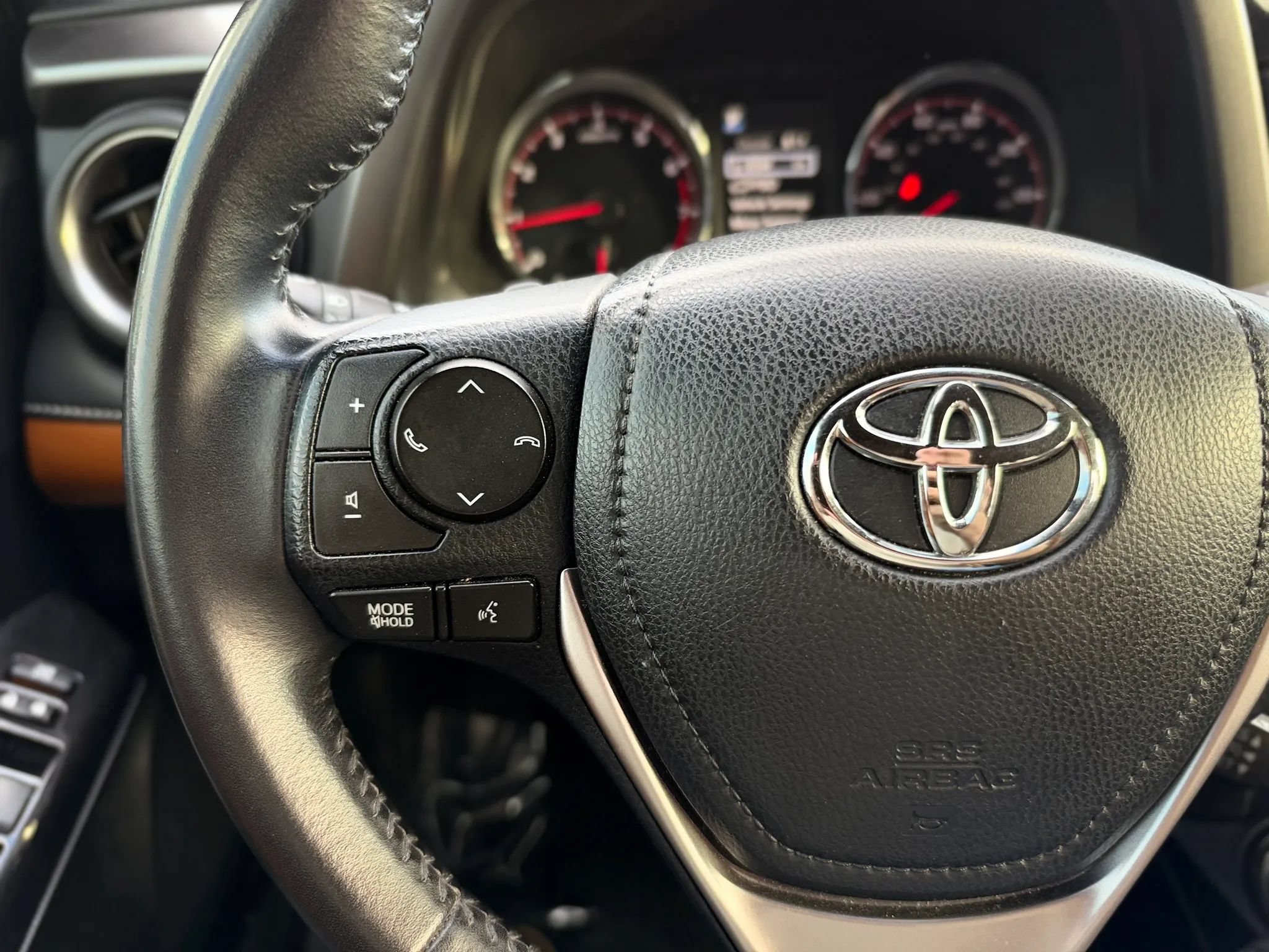 Used 2016 Toyota RAV4 SE AWD/4WD image 28