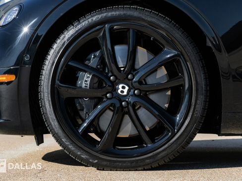 Used 2023 Bentley Continental GT V8 image 8