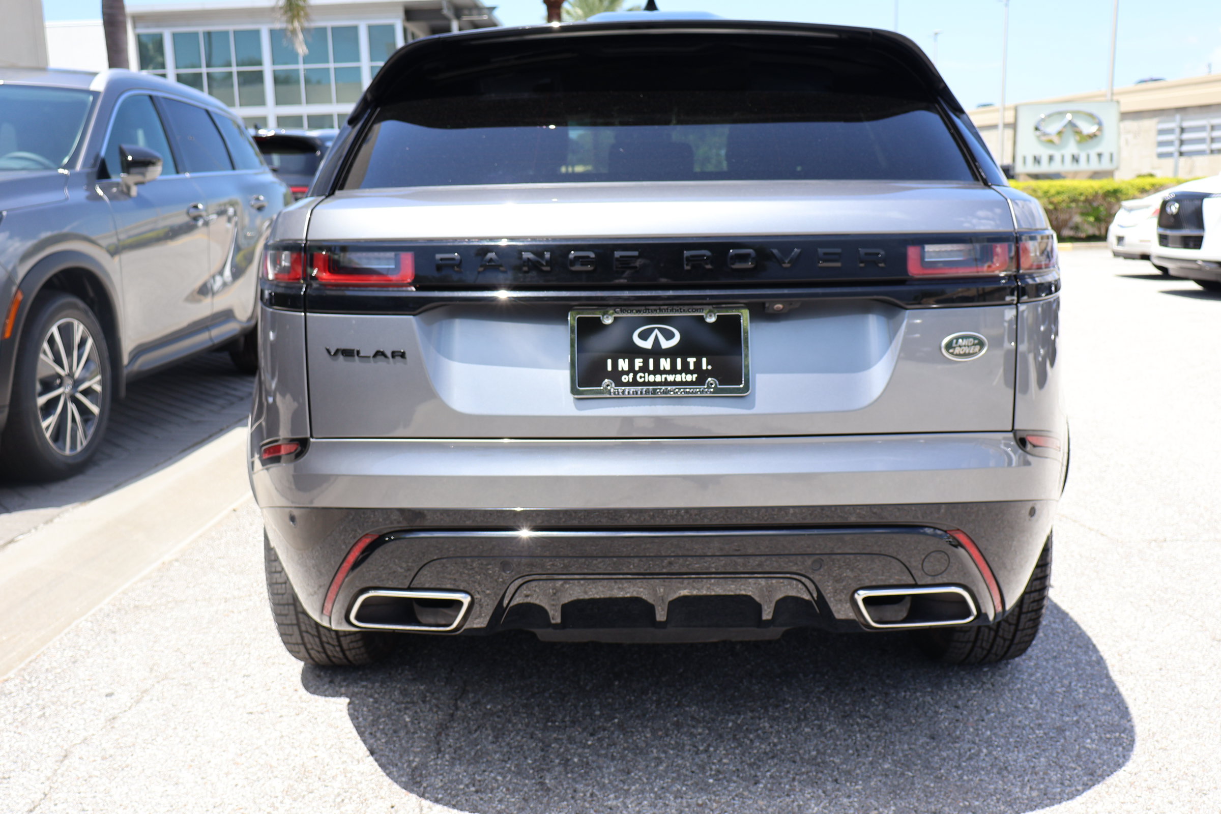 Used 2023 Land Rover Range Rover Velar R-Dynamic S AWD/4WD image 8