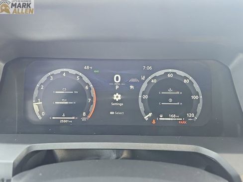 Used 2025 Toyota Tacoma TRD Off-Road AWD/4WD image 11