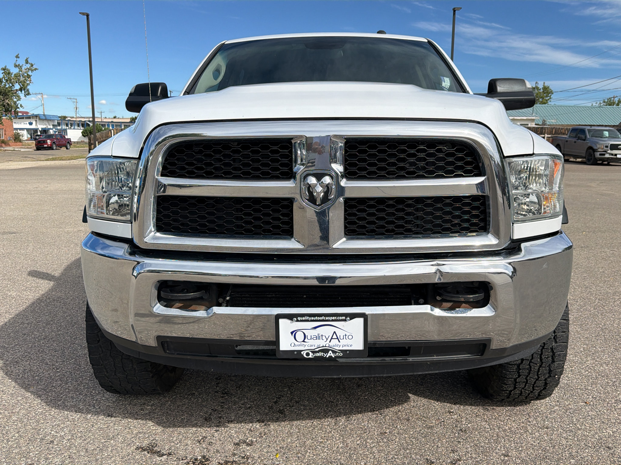 Used 2018 RAM 3500 SLT AWD/4WD image 4