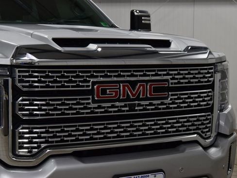 Used 2022 GMC Sierra 2500 Denali w/ Denali Ultimate Package image 11