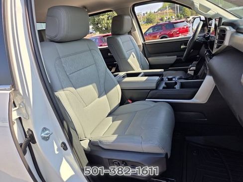 Used 2024 Toyota Tundra Limited w/ Power Package AWD/4WD image 16