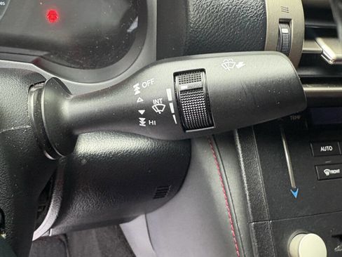 Used 2015 Lexus IS 350 w/ F-Sport Package RWD image 26