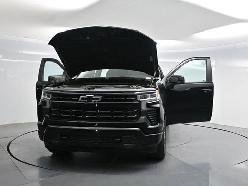 Used 2024 Chevrolet Silverado 1500 RST AWD/4WD image 44