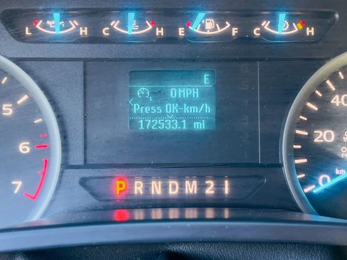 Used 2015 Ford F150 XLT w/ Trailer Tow Package AWD/4WD image 28