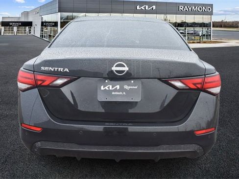 Used 2025 Nissan Sentra S image 4