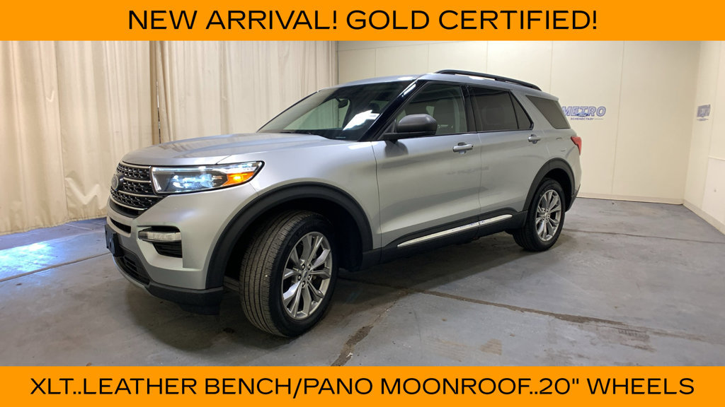 Used 2023 Ford Explorer XLT w/ Equipment Group 202A AWD/4WD image 48
