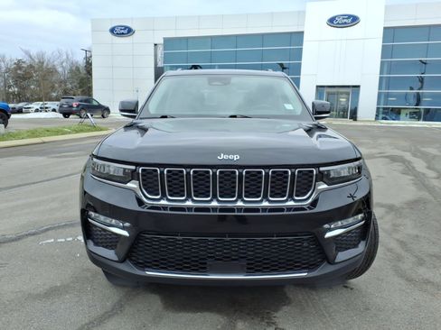 Used 2023 Jeep Grand Cherokee 4WD 4xe image 8