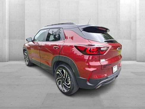 Used 2025 Chevrolet TrailBlazer RS w/ Convenience Package AWD/4WD image 4