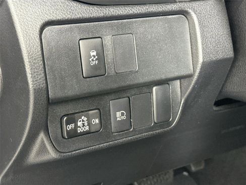 Certified 2023 Toyota Tacoma SR5 image 15