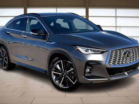 Used 2023 INFINITI QX55 Luxe w/ Cargo Package image 12