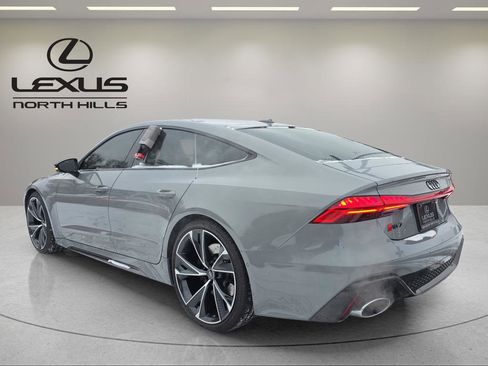 Used 2022 Audi RS 7 Sportback image 8