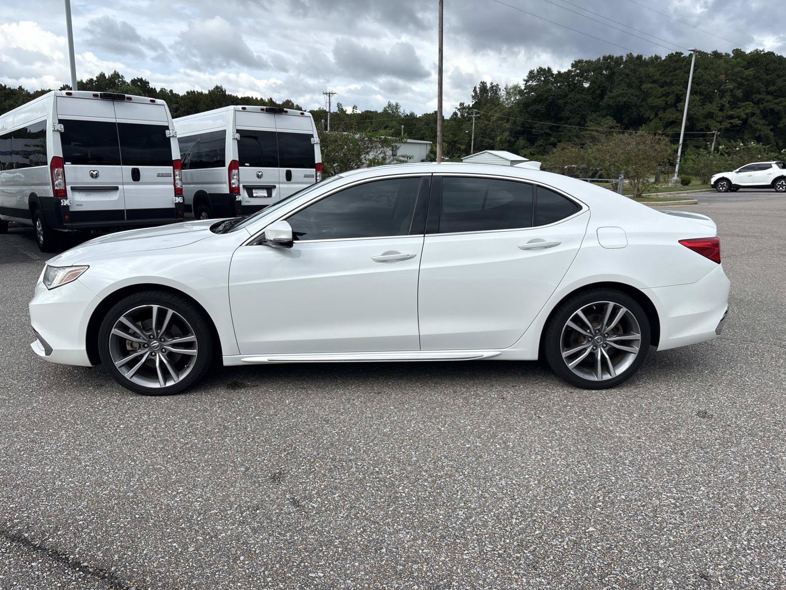 Used 2019 Acura TLX w/ Technology Package AWD/4WD image 9